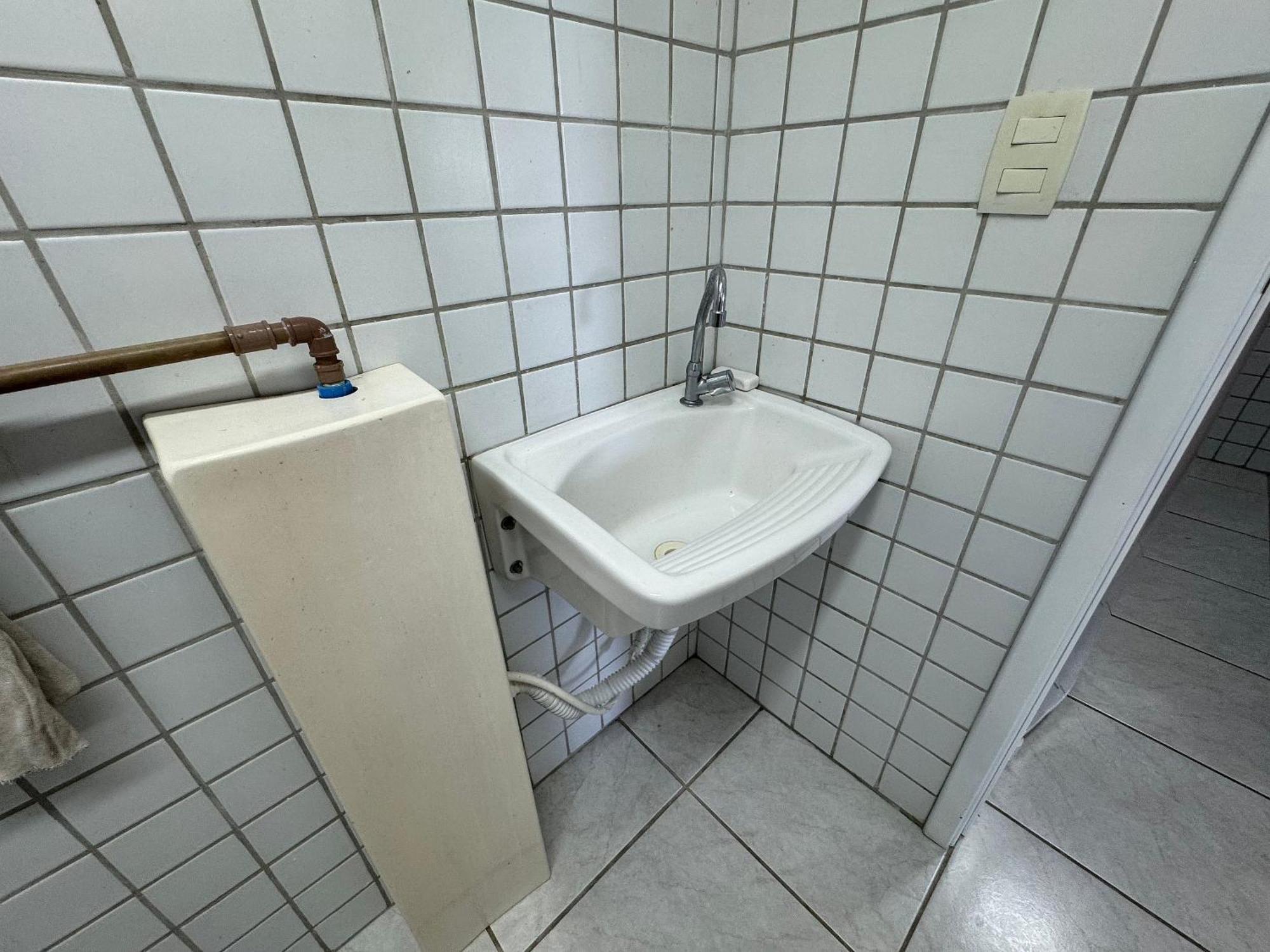 Apartamento 2 Quartos Em Tambau Vizinho A Padaria Bonfim Ah707