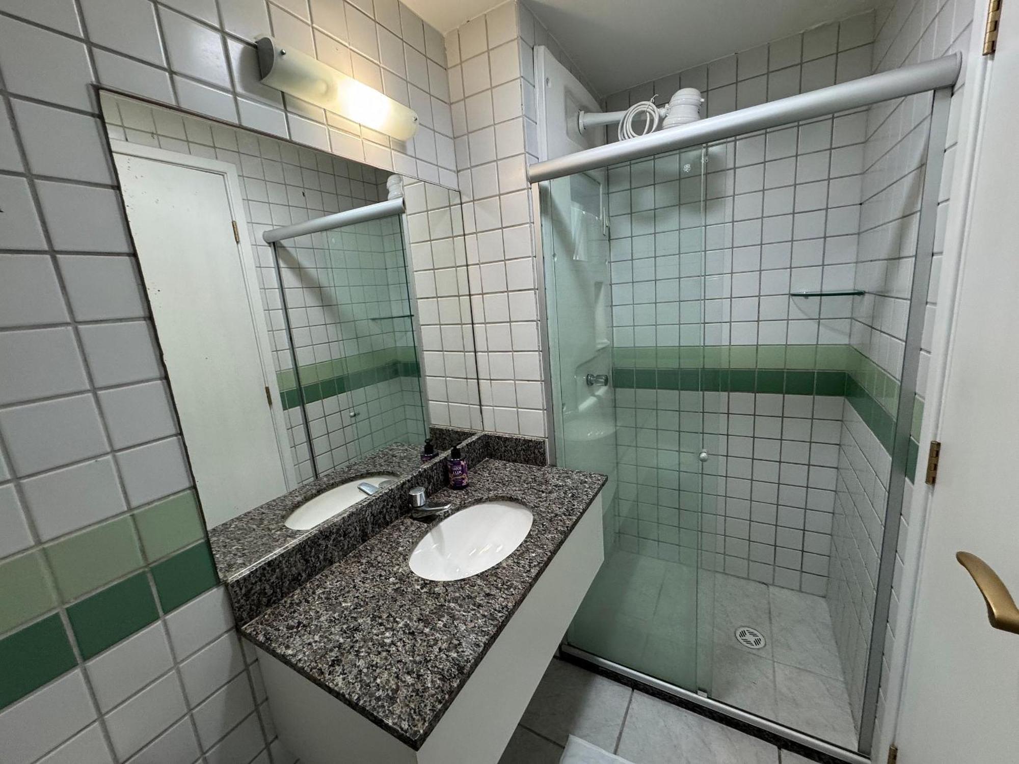 Apartamento 2 Quartos Em Tambau Vizinho A Padaria Bonfim Ah707
